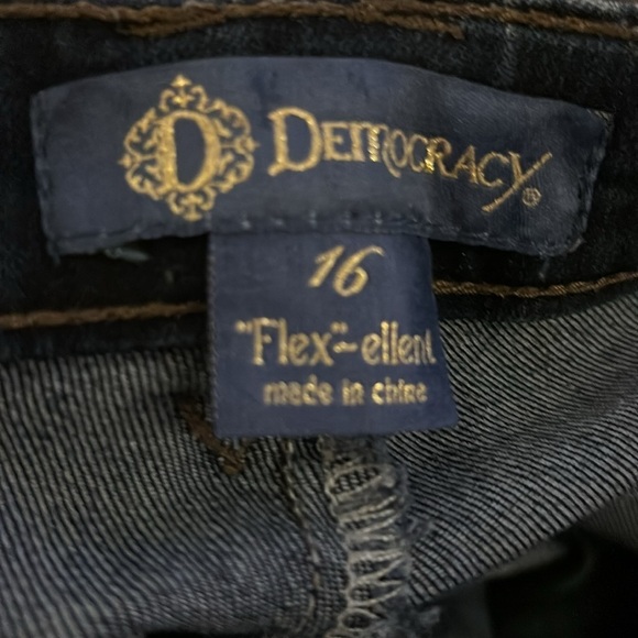 Democracy Flex-ellent Denim Jeans Sz 16X31 Stretch Dark Wash Raw Hem High Waist - Picture 4 of 4